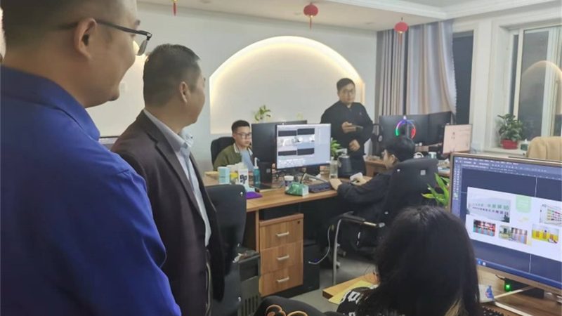 媒介投放策略：精准定位，高效触达**